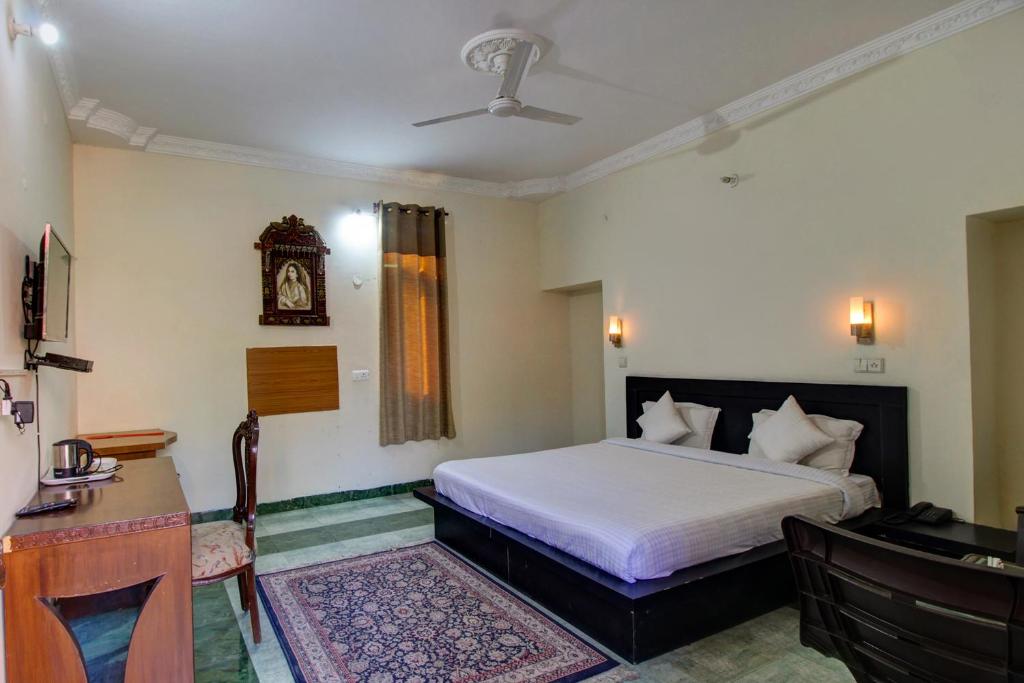 Gallery image of FabHotel Pinjore Holiday Home in Pinjaur