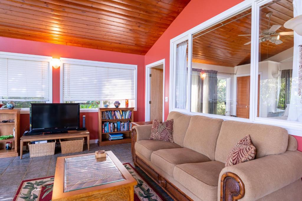 Waipio Glass House, Kukuihaele Updated 2022 Prices