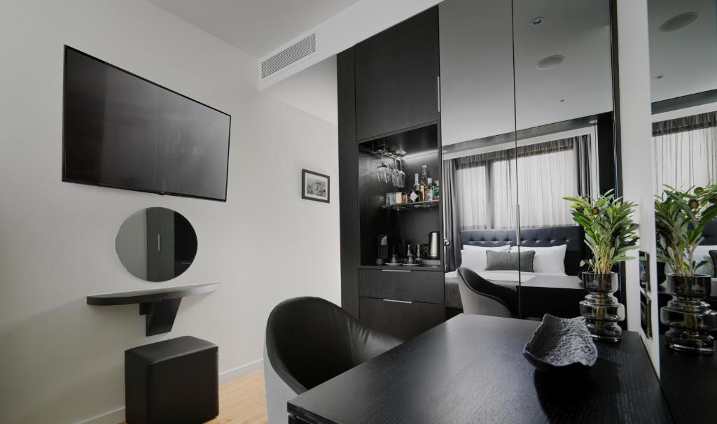 No 15 Ermou Hotel - 5