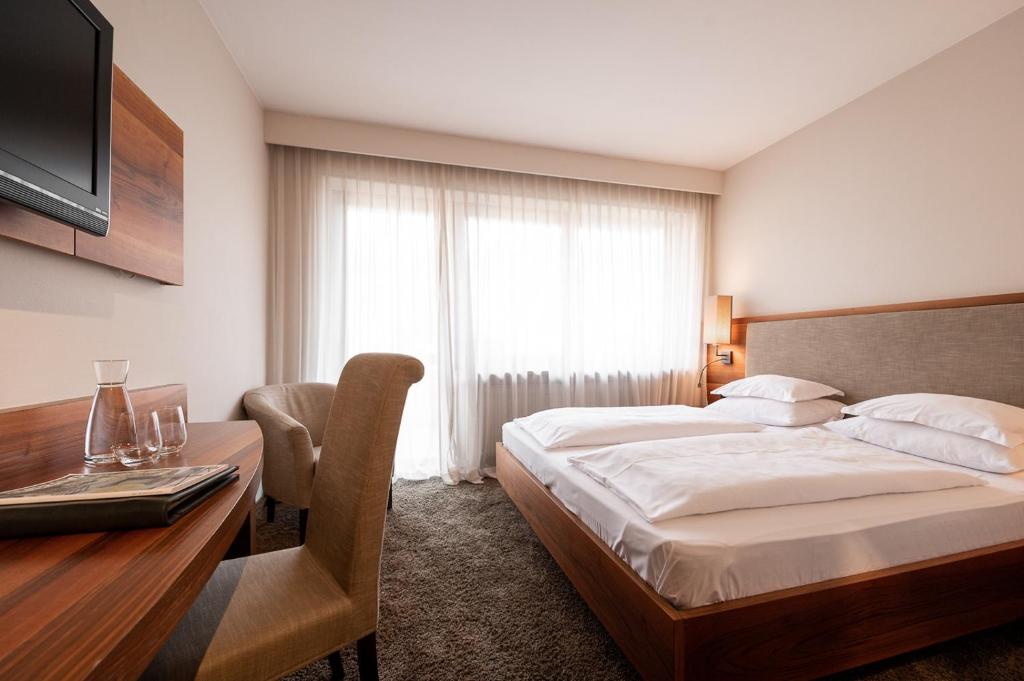 Hotel Pollinger - Habitación Económica Doble O Twin Con Balcón