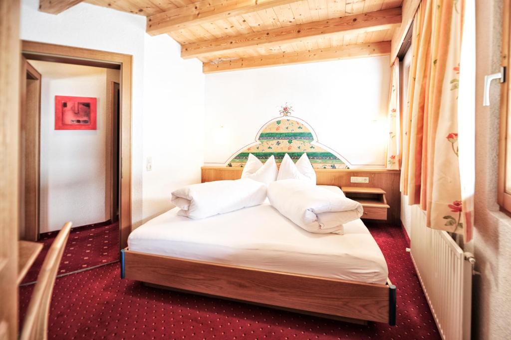 Posteľ alebo postele v izbe v ubytovaní Summit Residence