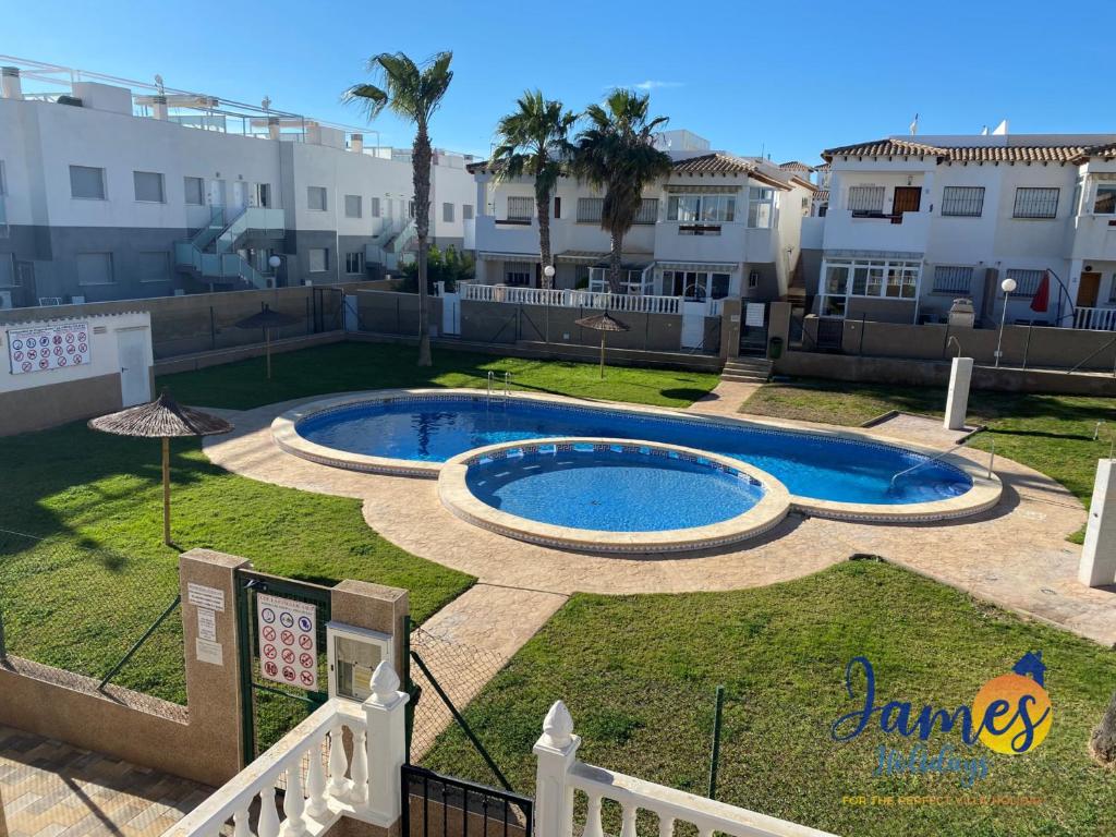 Kép La Cinuelica R3 first floor southerly apartment comm pool L334 szállásáról Orihuelában a galériában