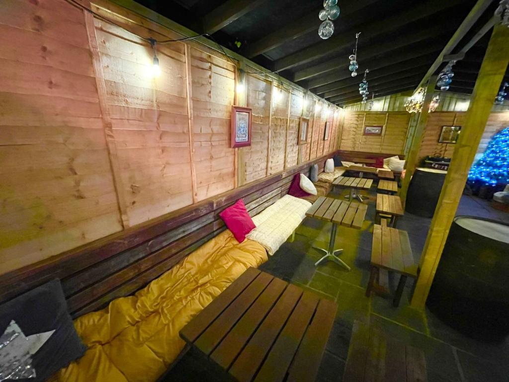 Posezení v ubytování Peak Hotel Castleton