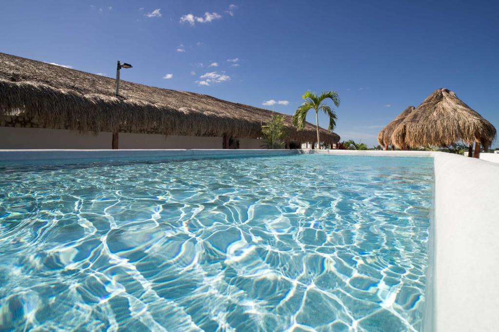 Swimming pool sa o malapit sa Hotel Sonno Caliza Tulum