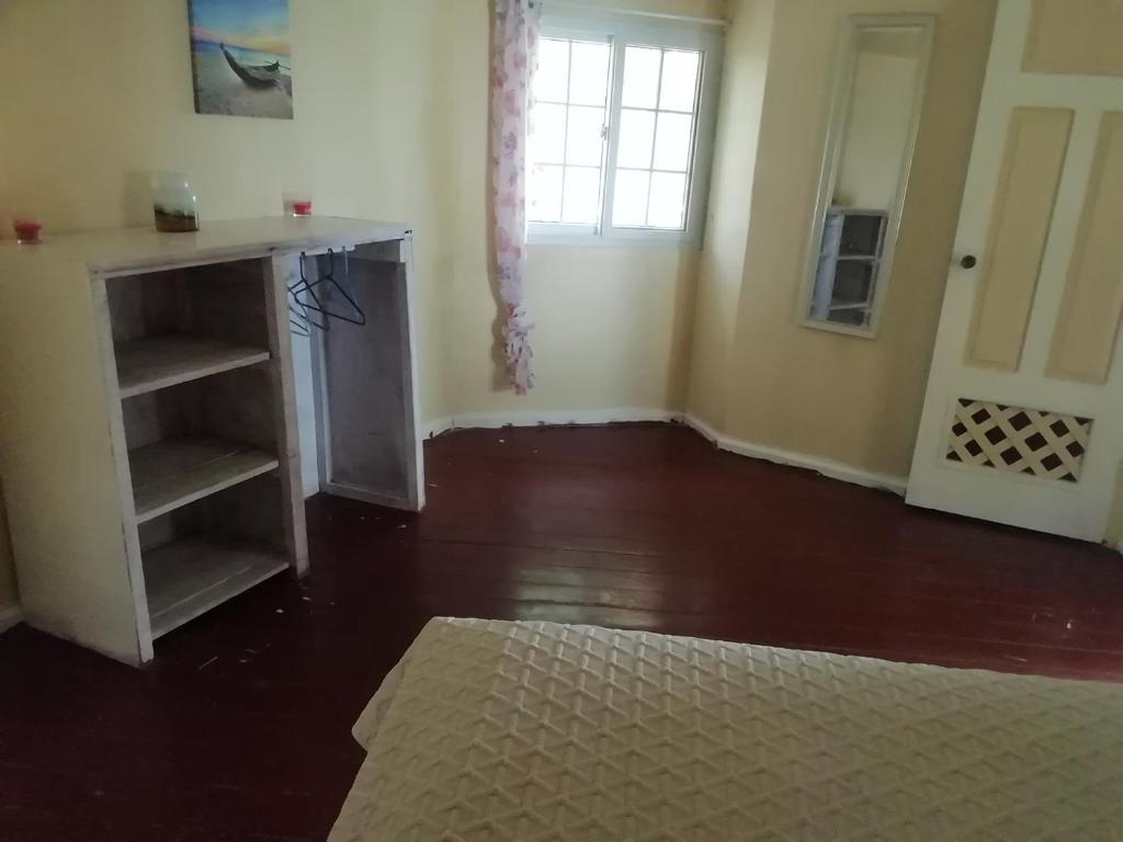 Postel nebo postele na pokoji v ubytování Buccaneer Resort