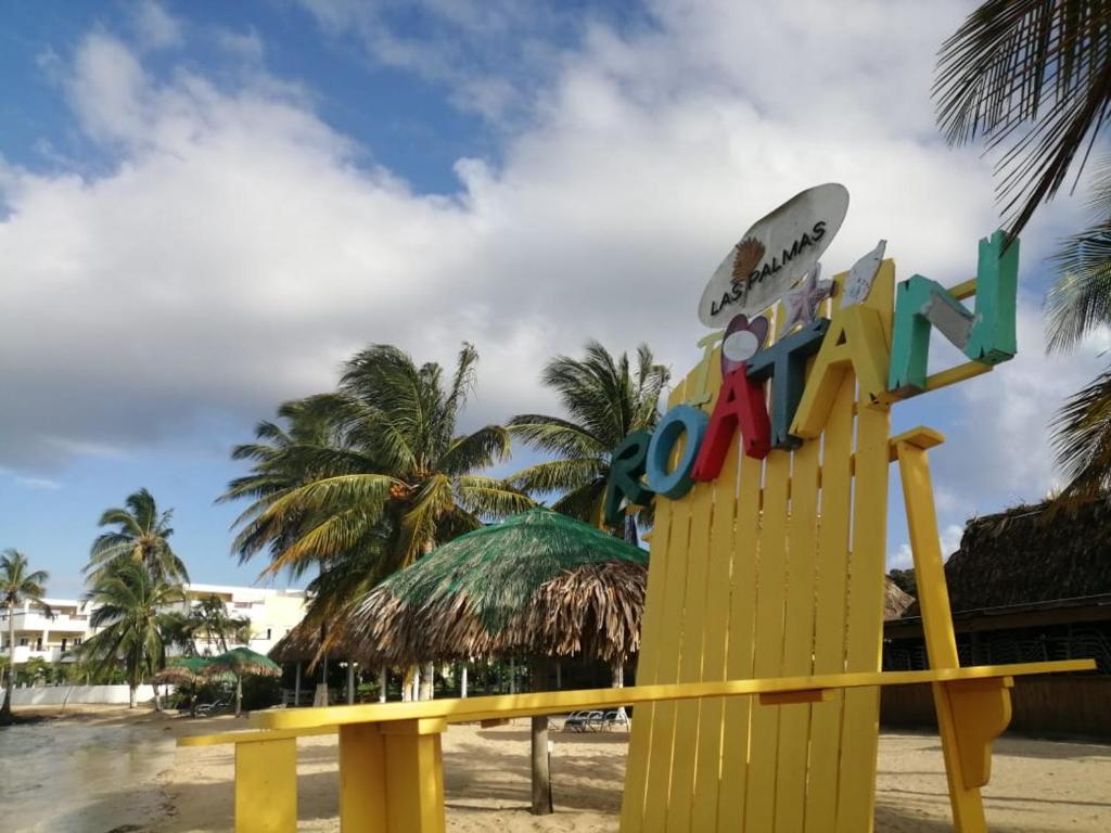 Las Palmas Beach Hotel, Dixon Cove – Precios actualizados 2023