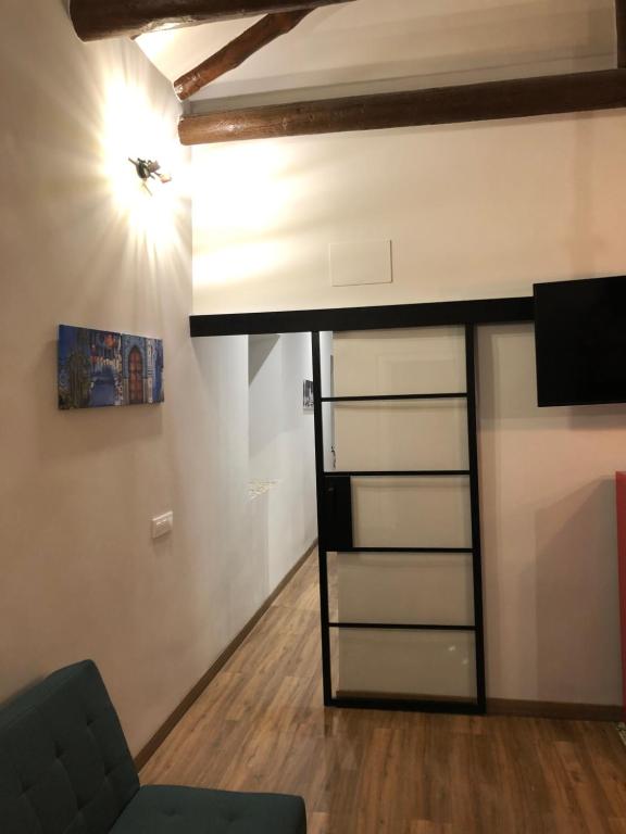 Televízia a/alebo spoločenská miestnosť v ubytovaní Mirador de San Juan