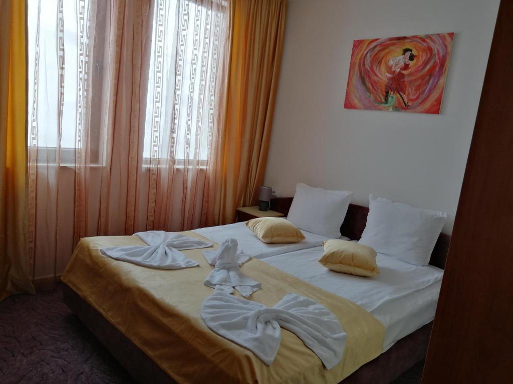 GRAND MONASTERY Apartment ``WHITE TALE``