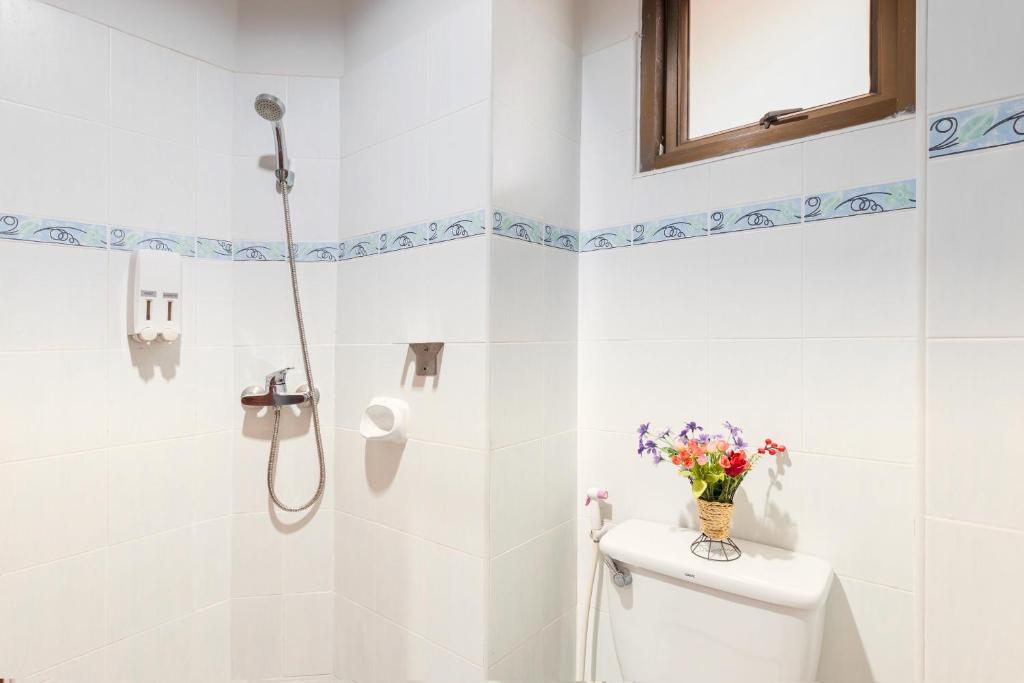 Koupelna v ubytování Sai Rougn Residence - SHA Extra Plus