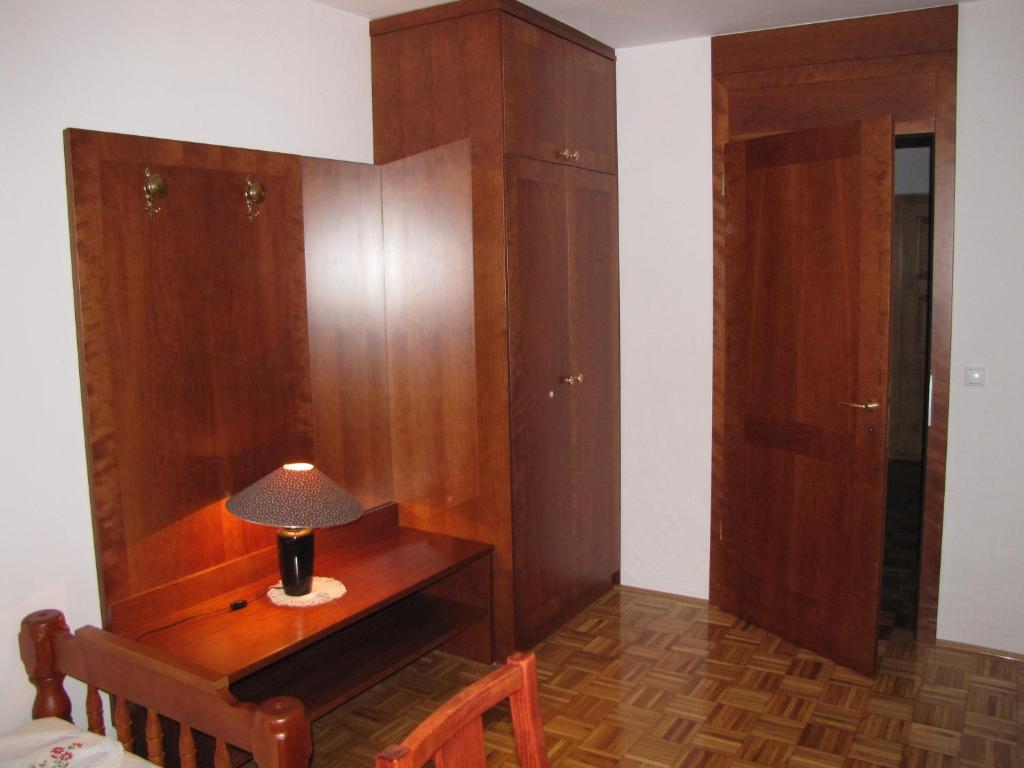 Guesthouse Zorko Gostilna Domen - Habitación Doble Con Baño Privado