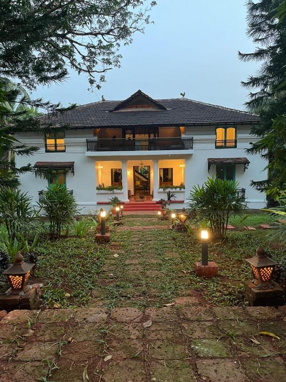 Zahrada ubytování Island House Goa