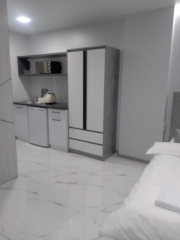 Pure Apartments VIP 4 - One-Bedroom Apartment