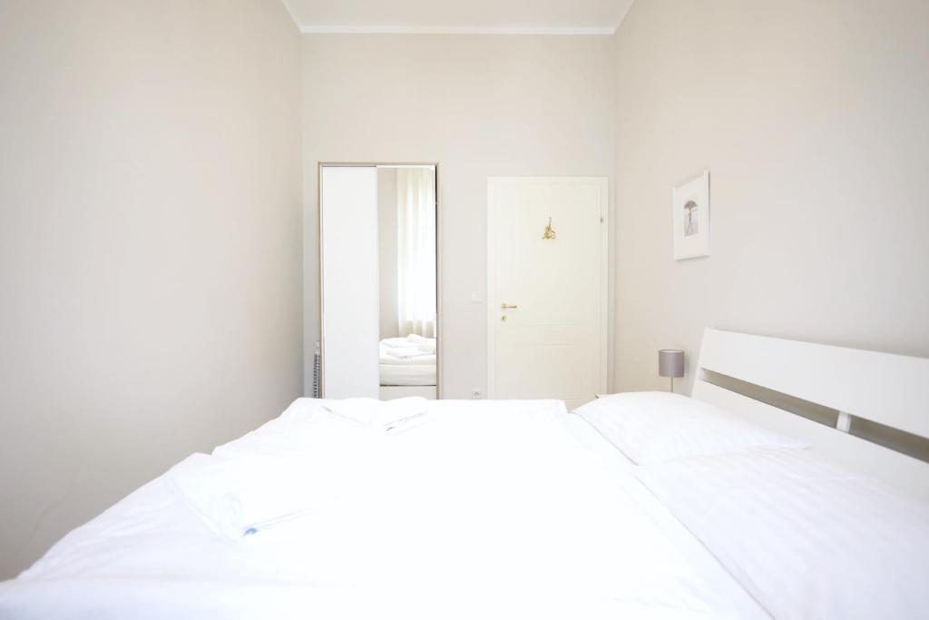 HeyMi Apartments Karlsplatz - 6