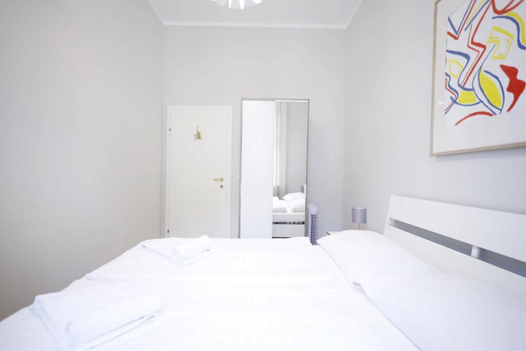 HeyMi Apartments Karlsplatz - 10