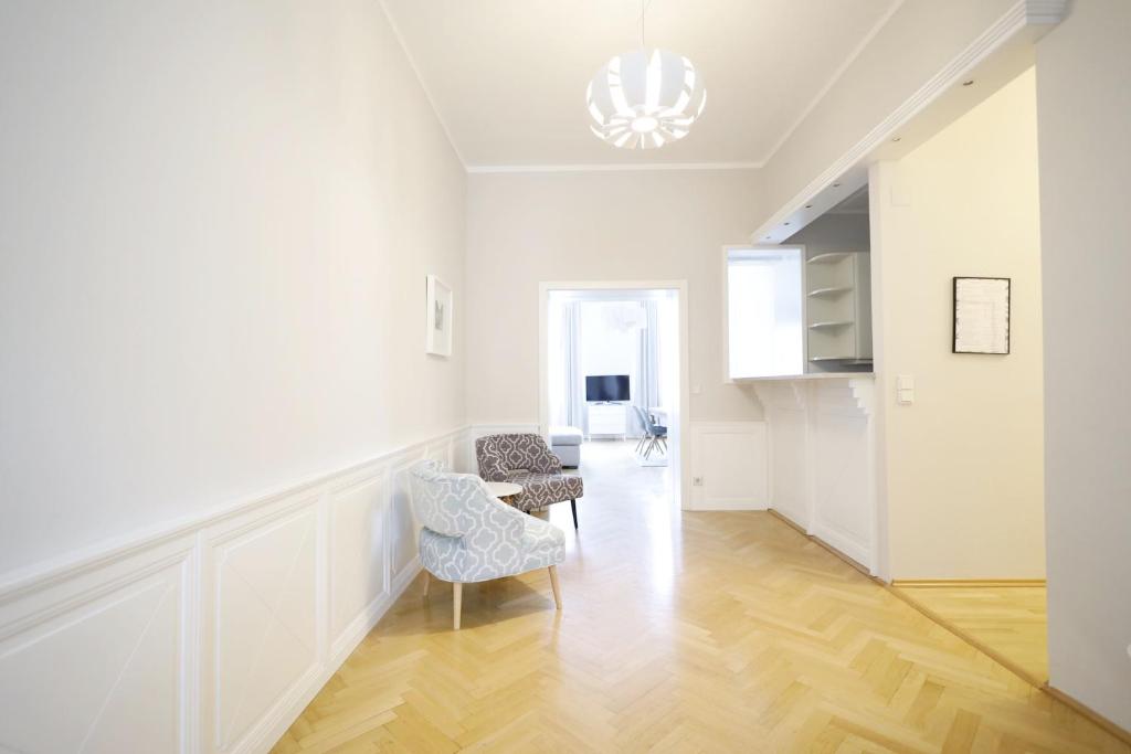 HeyMi Apartments Karlsplatz - 5