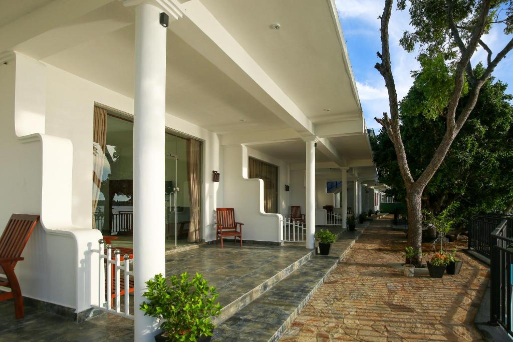 Olu villa Resort - 14