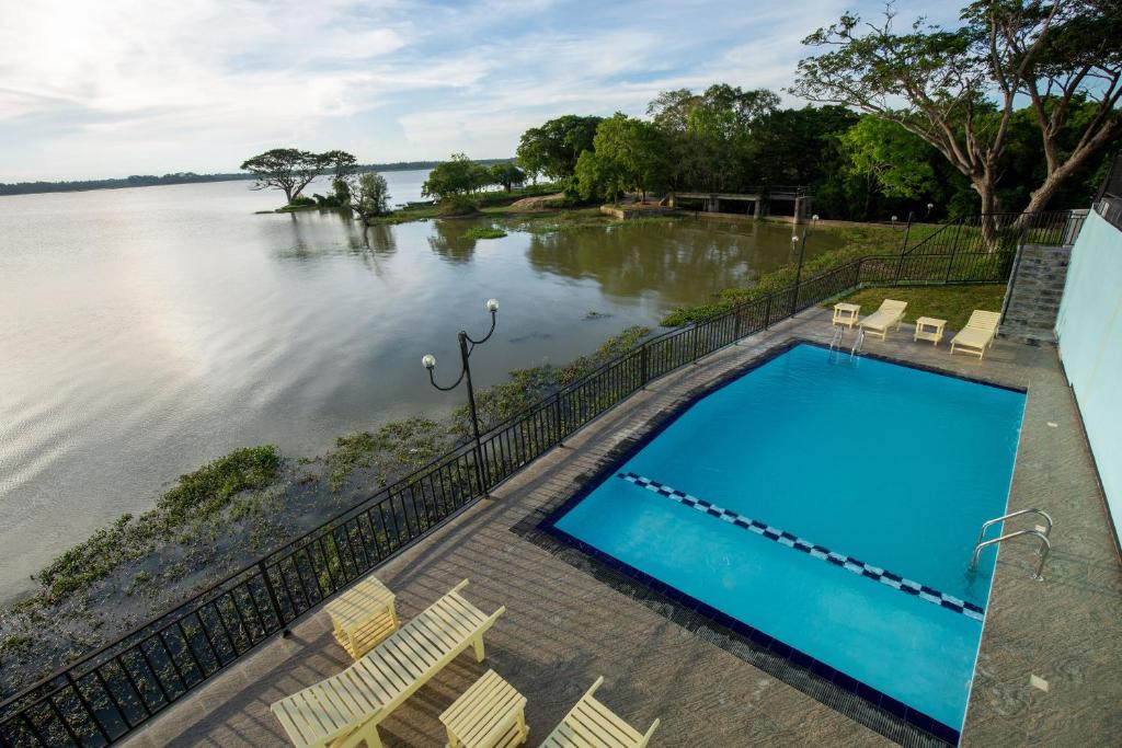 Olu villa Resort - 17