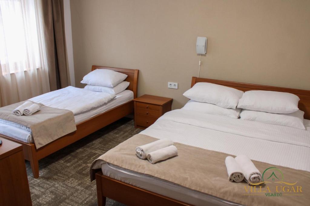 Hotel Villa Ugar Vlašić - Quarto Triplo Com Varanda