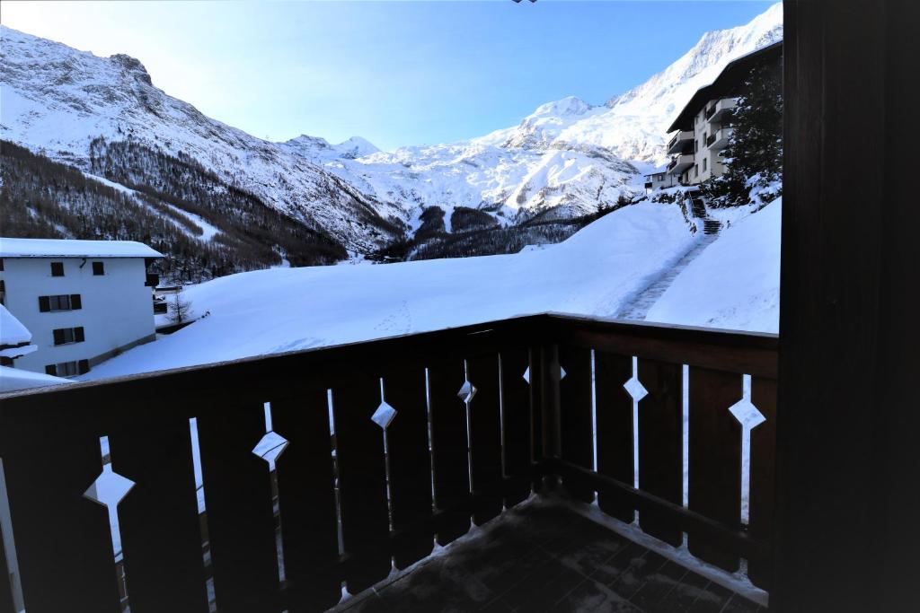 Nespecifikovaný výhled na hory nebo výhled na hory při pohledu z apartmánu