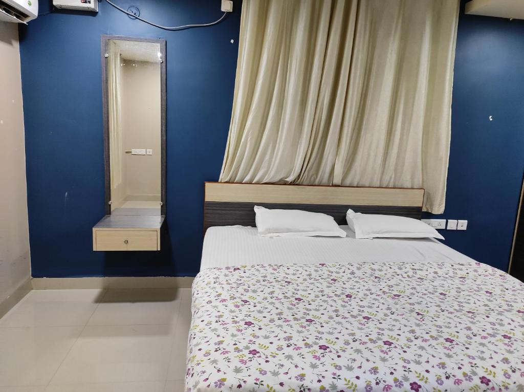 Postel nebo postele na pokoji v ubytování Guesthouse Sakina Colva