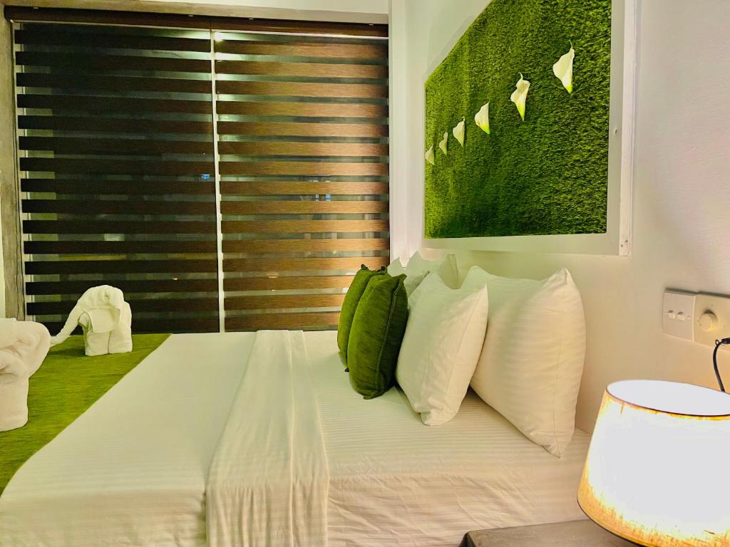 Postel nebo postele na pokoji v ubytování 8 Plus Motels
