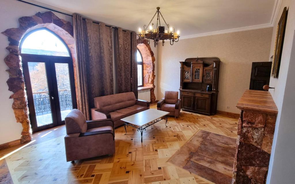 Posezení v ubytování Via Gyumri