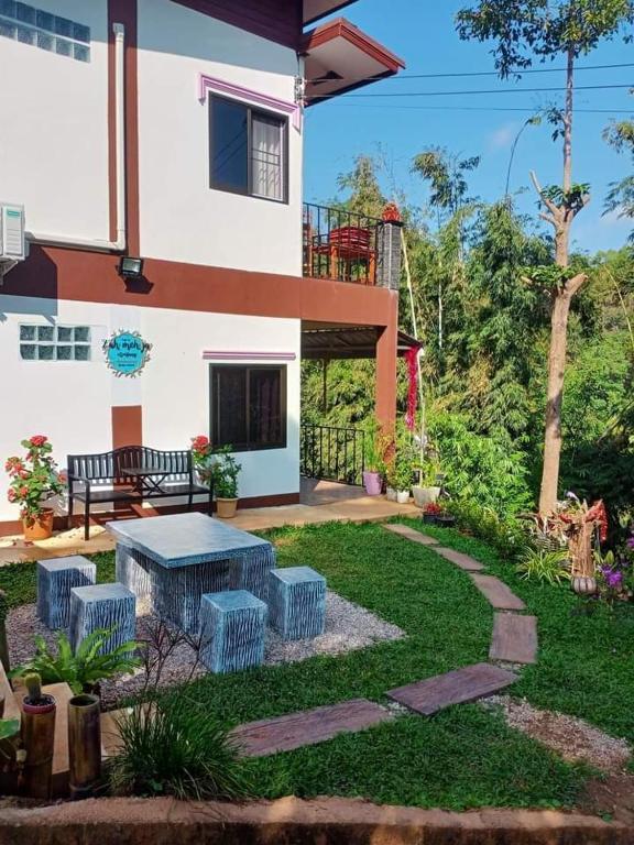 Zahrada ubytování หลับสบายที่ดอยตุง Zuh meh ja Home lodge