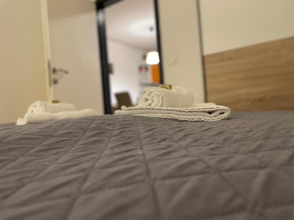 Posteľ alebo postele v izbe v ubytovaní Apartman Luna near Zagreb Airport