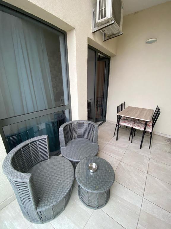 Riviera Studios - Resim 17