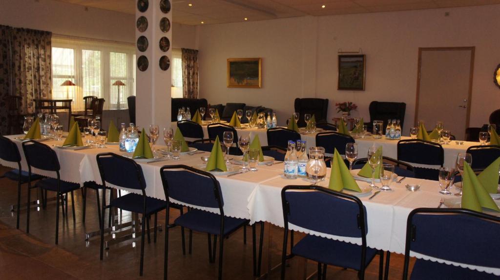 Restaurace v ubytování Hotell Vindelngallerian