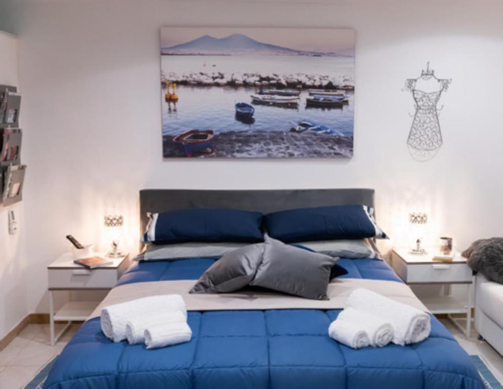 Yes I Know My Room - Magica Napoli - 2