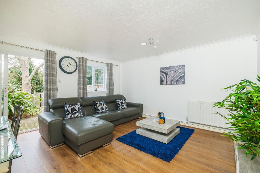 Beautiful 3 Bed House with Amazing Views in Dartford, Kent - Appartamento Con 3 Camere Da Letto