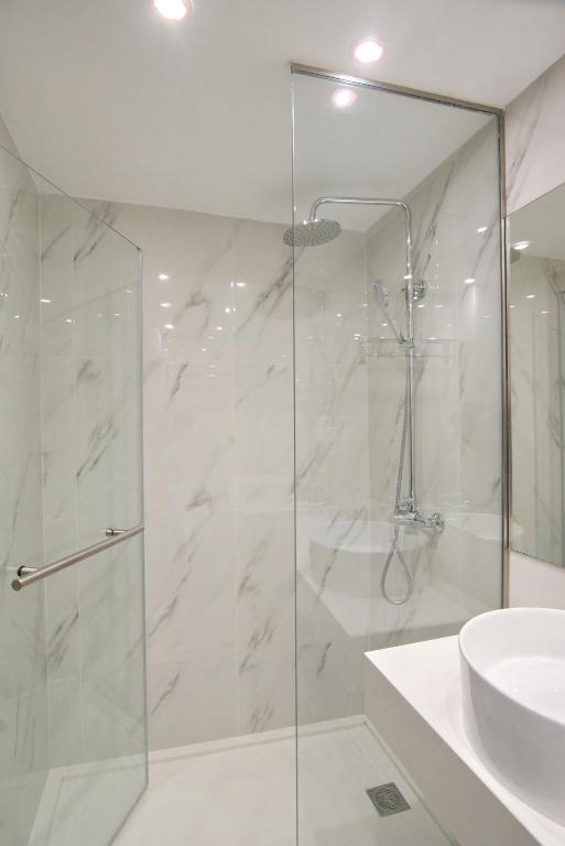Ένα μπάνιο στο Boss Boutique Athens by Prima Hotels