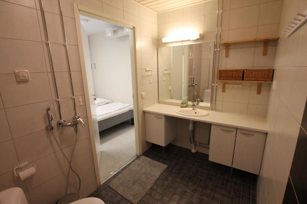 Teemahostel - Quarto Familiar Com Casa De Banho Privativa