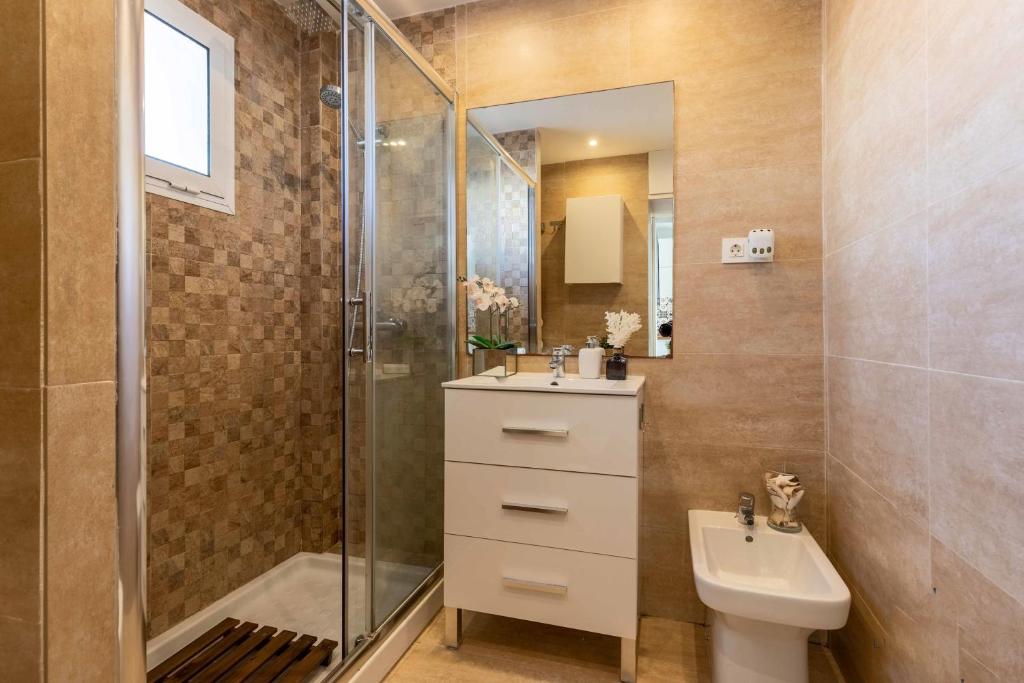 Kúpeľňa v ubytovaní Apartamento en la Playa en Paseo Maritimo