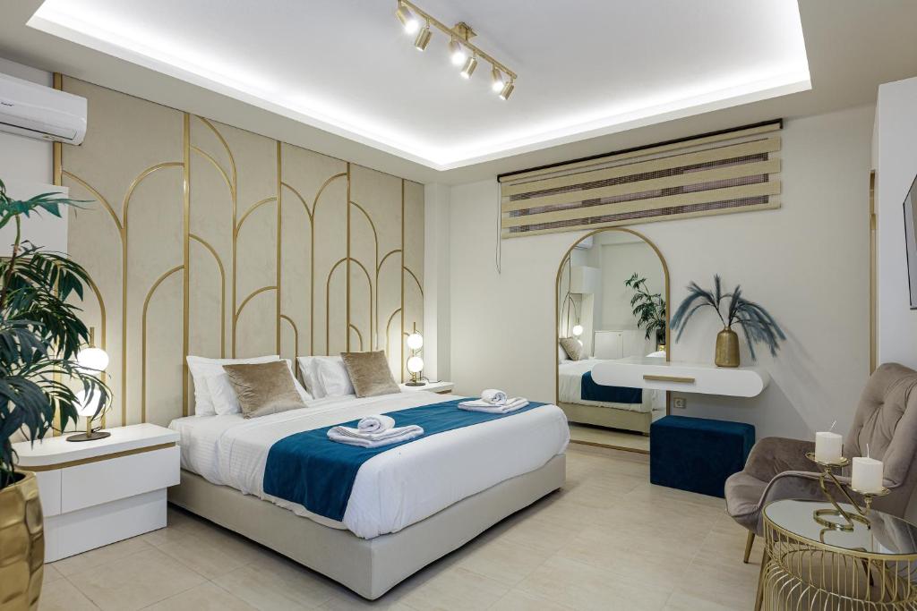 Posteľ alebo postele v izbe v ubytovaní Villa Belle, Where Sea Views Meet Sunset Magic by etouri