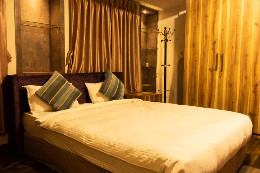 Classic Serviced Apartments - Apartamento De Tres Habitaciones