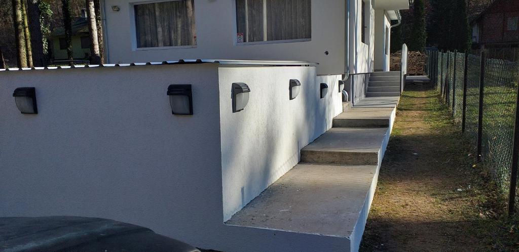 Budova, kde se apartmán nachází