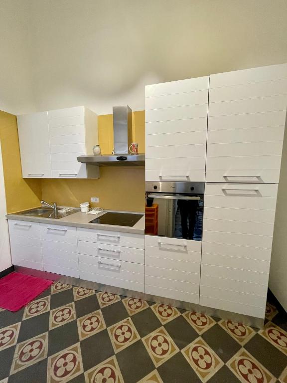 Kuchyňa alebo kuchynka v ubytovaní 4 Balconi House-Appartamento salentino nel centro di Lecce