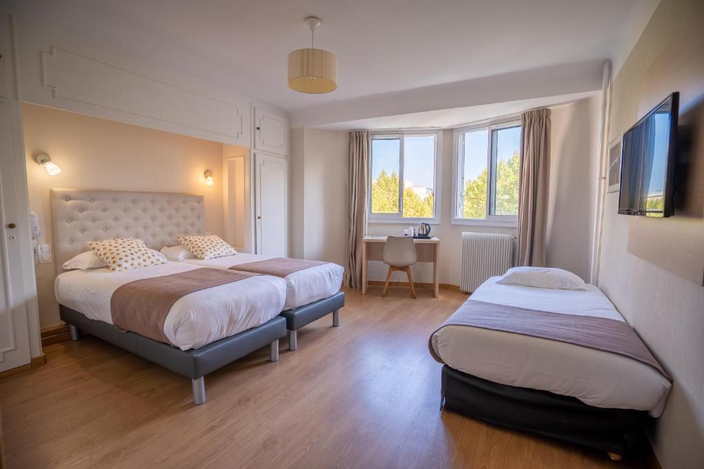 The Originals City, Hôtel Mondial, Perpignan - Triple Room