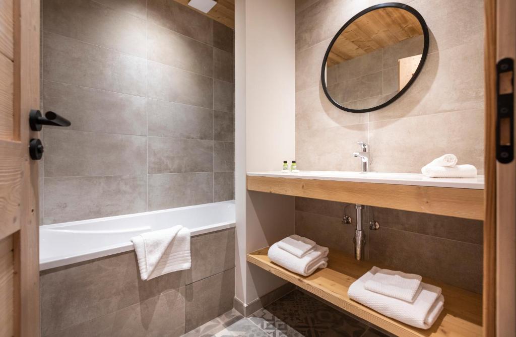 Chalet Hôtelier LES EQUINOXES - VAL D'ISERE – photo 48
