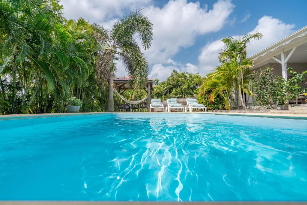 Πισίνα στο ή κοντά στο Villa Kaline