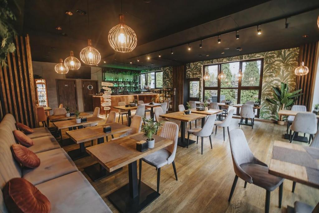 Posedenie v ubytovaní JJ Sport Concept Hotel