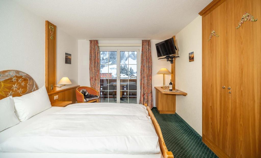 Grichting Hotel & Serviced Apartments - Resim 39