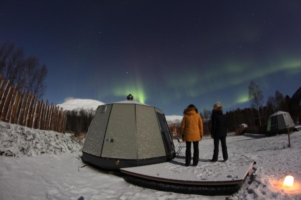 North Experience Basecamp - Housity