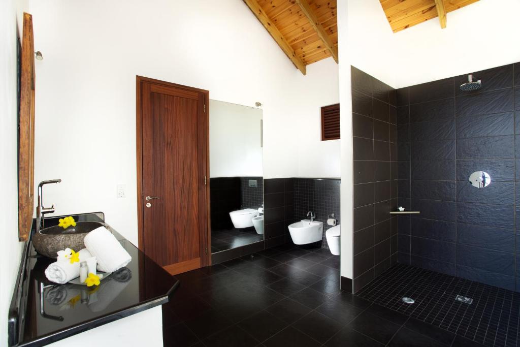 Koupelna v ubytování Villas de Jardin self-catering