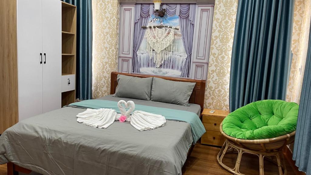Postel nebo postele na pokoji v ubytování Sampan House