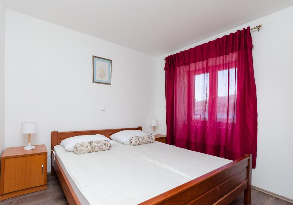 Posteľ alebo postele v izbe v ubytovaní Apartment Jasna By the sea