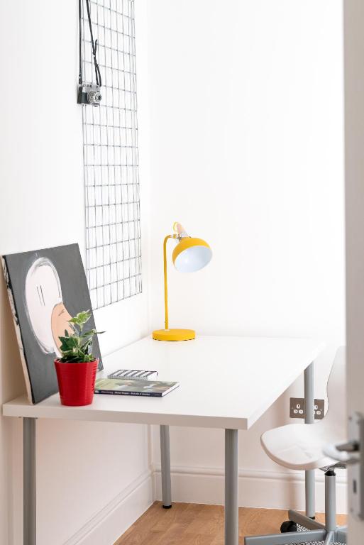 Luxuriously flat in Streatham, London (updated prices 2024)