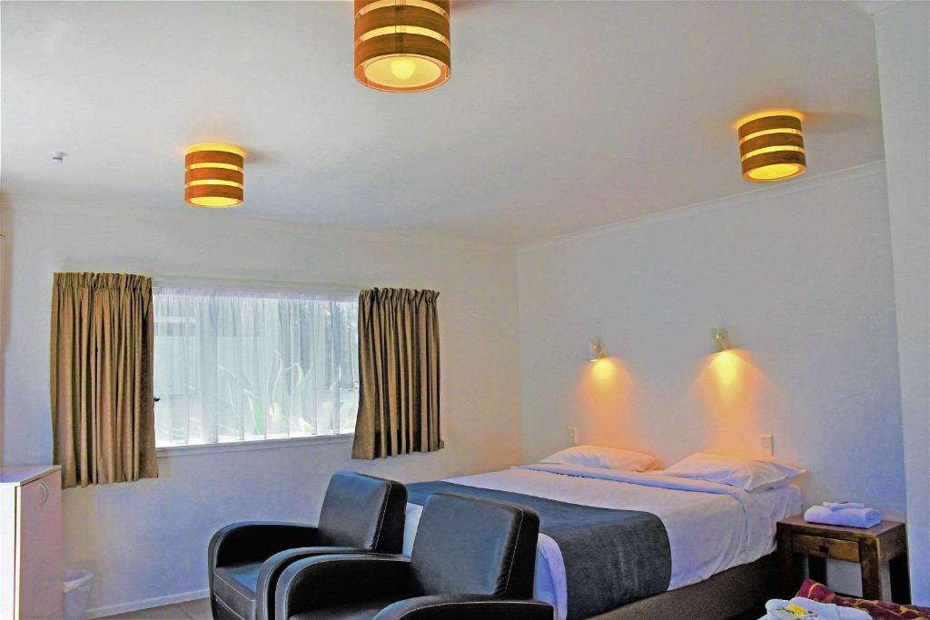 Comfort Inn Westshore Beach - Resim 13